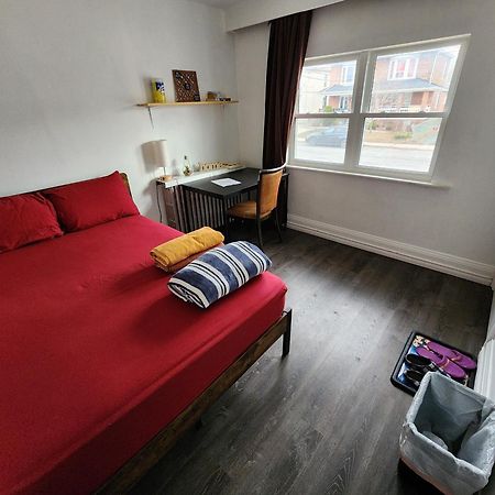 Affordable/Quiet Private Room Toronto Ngoại thất bức ảnh